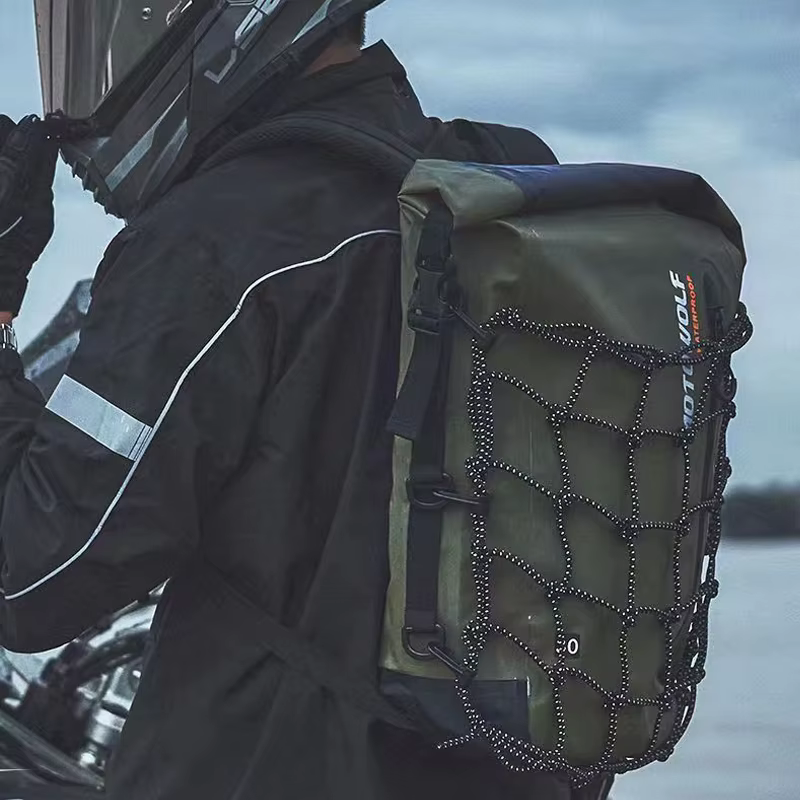 Sac à dos étanche multifonction pour casque de moto