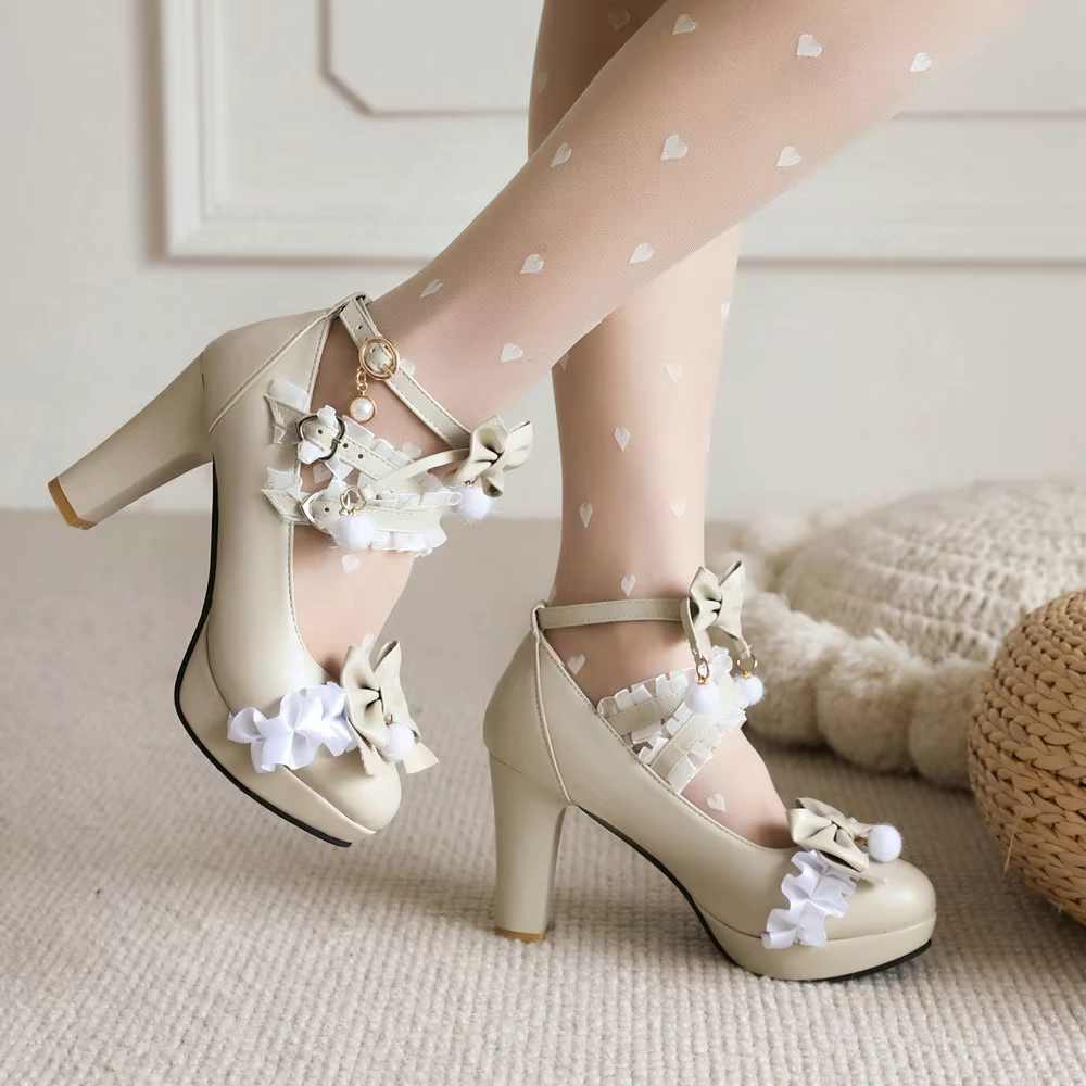 Talons hauts avec nœud en dentelle en peluche rose
