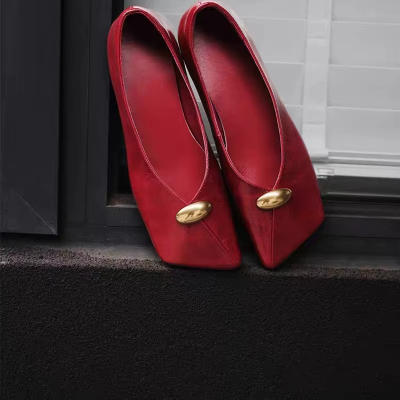 Mocassins de style printanier pour femmes - Chaussures basses à bout carré et semelle épaisse, modèle une pièce