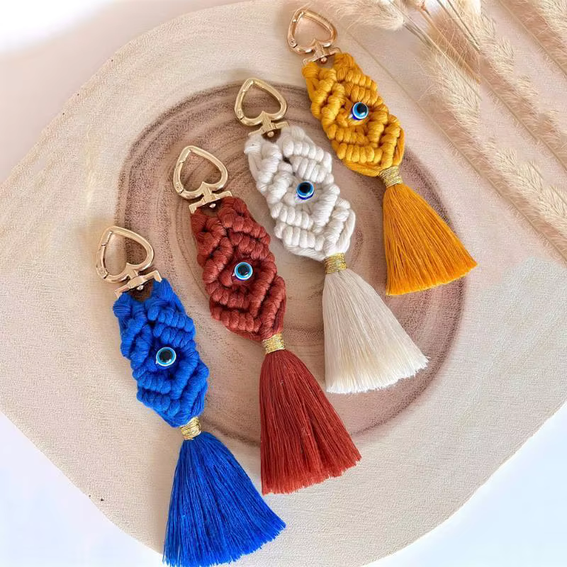 Porte-clés Macramé œil, style bohème, tissé à la main, avec pompon, breloque de sac, style ethnique vintage, pour clés de voiture, sac à main, accessoires