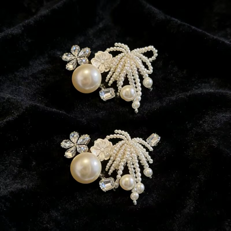 Accessoires de luxe pour sabots de ballet à chaîne de perles et fleurs