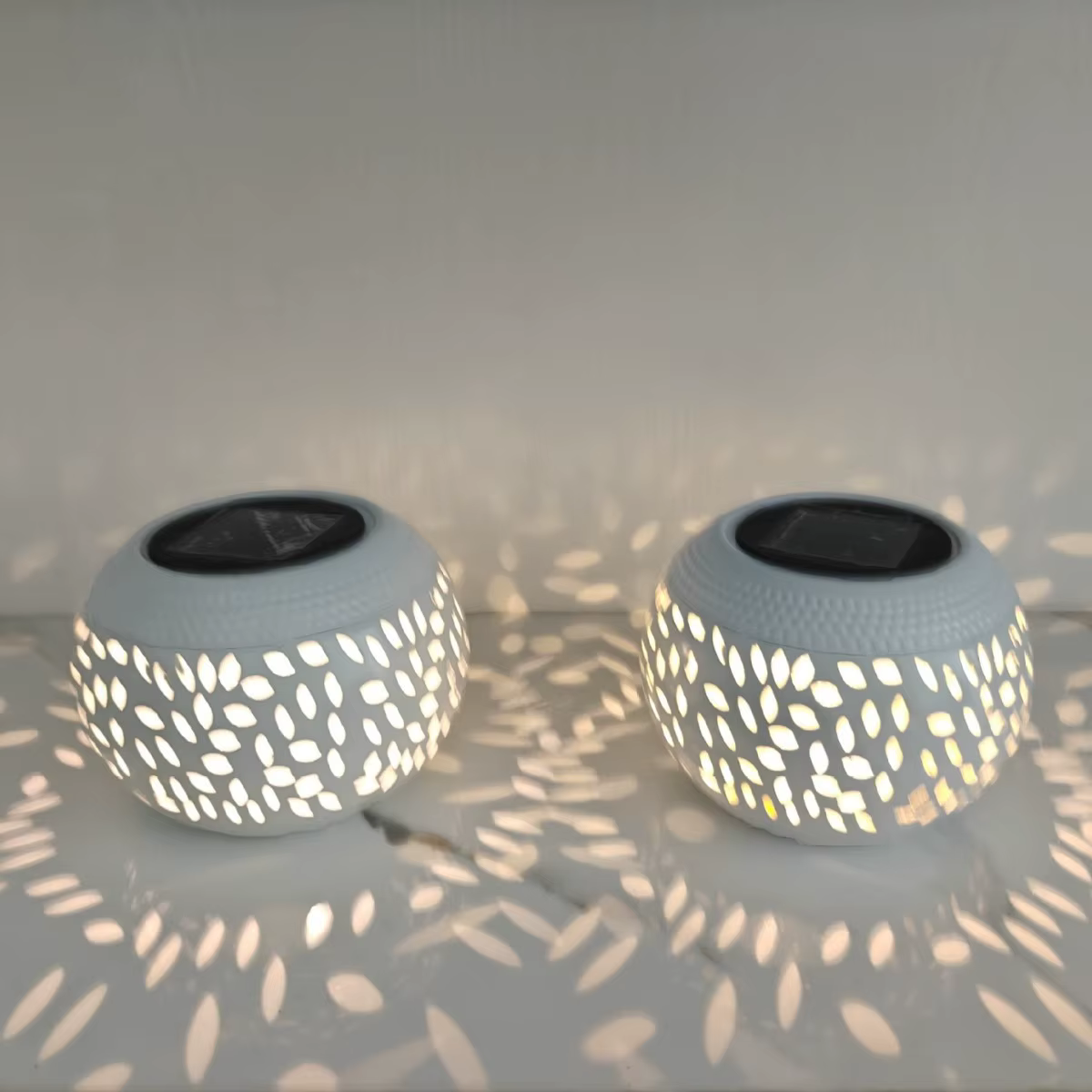 Lampe solaire d'extérieur à LED