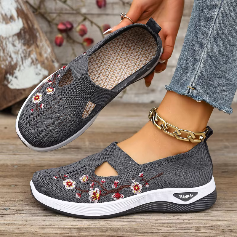 Chaussures compensées à enfiler pour femme avec broderie florale, respirantes, antidérapantes, semelle intérieure souple en EVA, talon bas, pour la marche quotidienne et les loisirs
