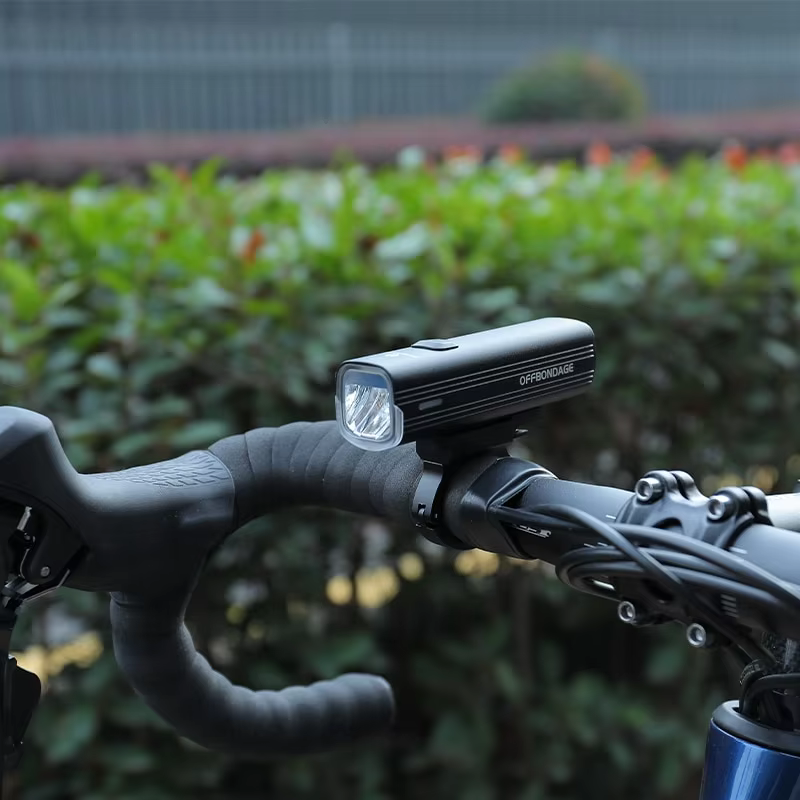 OFFBONDAGE Vélo Lumière 1000Lumen Vélo Phare Banque de Puissance Lampe de Poche Guidon USB Charge VTT Route Point culminant