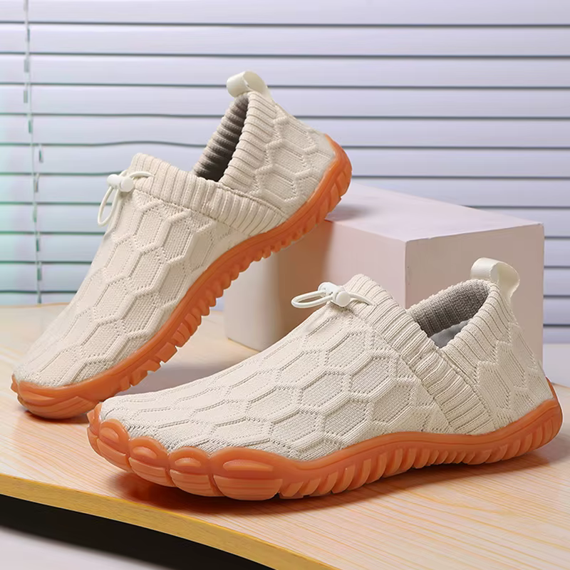 Chaussures minimalistes à bout large pieds nus