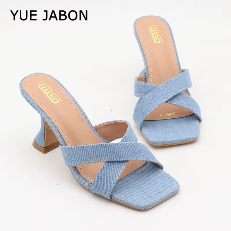 Chaussures décontractées pour femmes bleues, tendance été 2026, mules en jean à bout carré, couleur unie, à talons épais, faciles à enfiler
