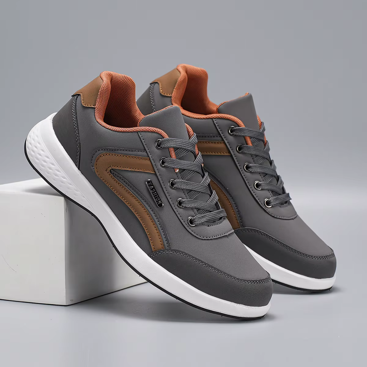 Chaussures de randonnée et de course pour hommes