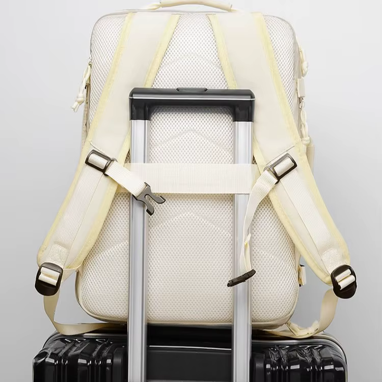Sac à dos grande capacité avec compartiment sec et humide séparé