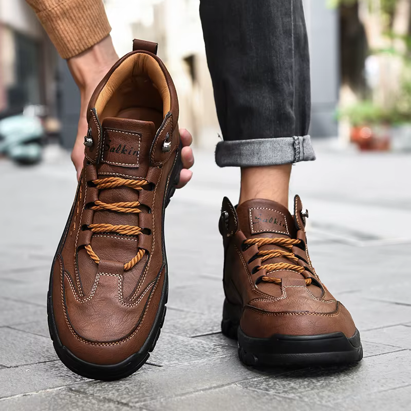 Bottes montantes à bout rond pour hommes
