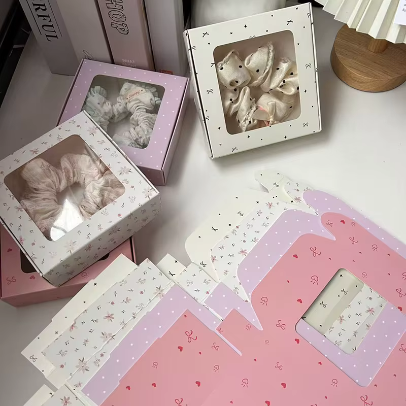 Boîte-cadeau carrée, présentoir de bijoux