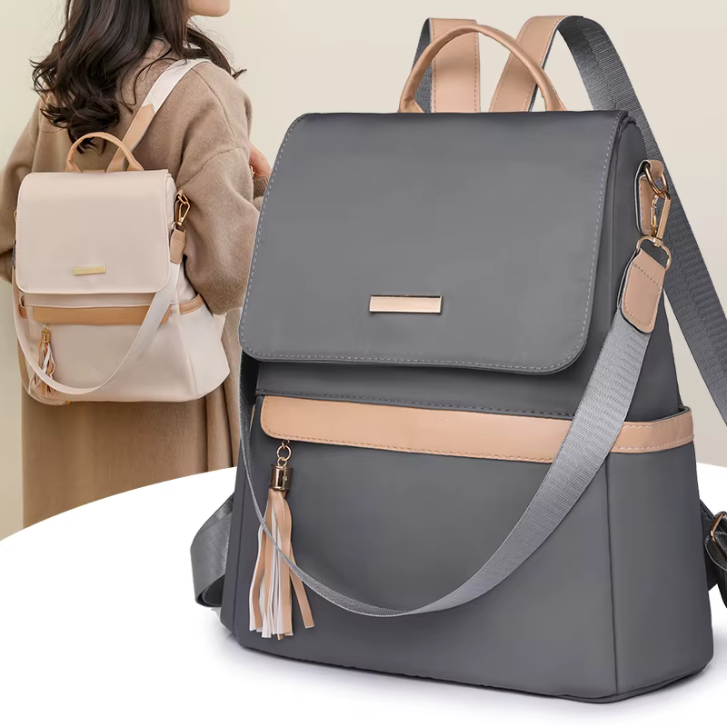 1 sac à dos classique antivol de taille moyenne avec des bretelles réglables noires minimalistes