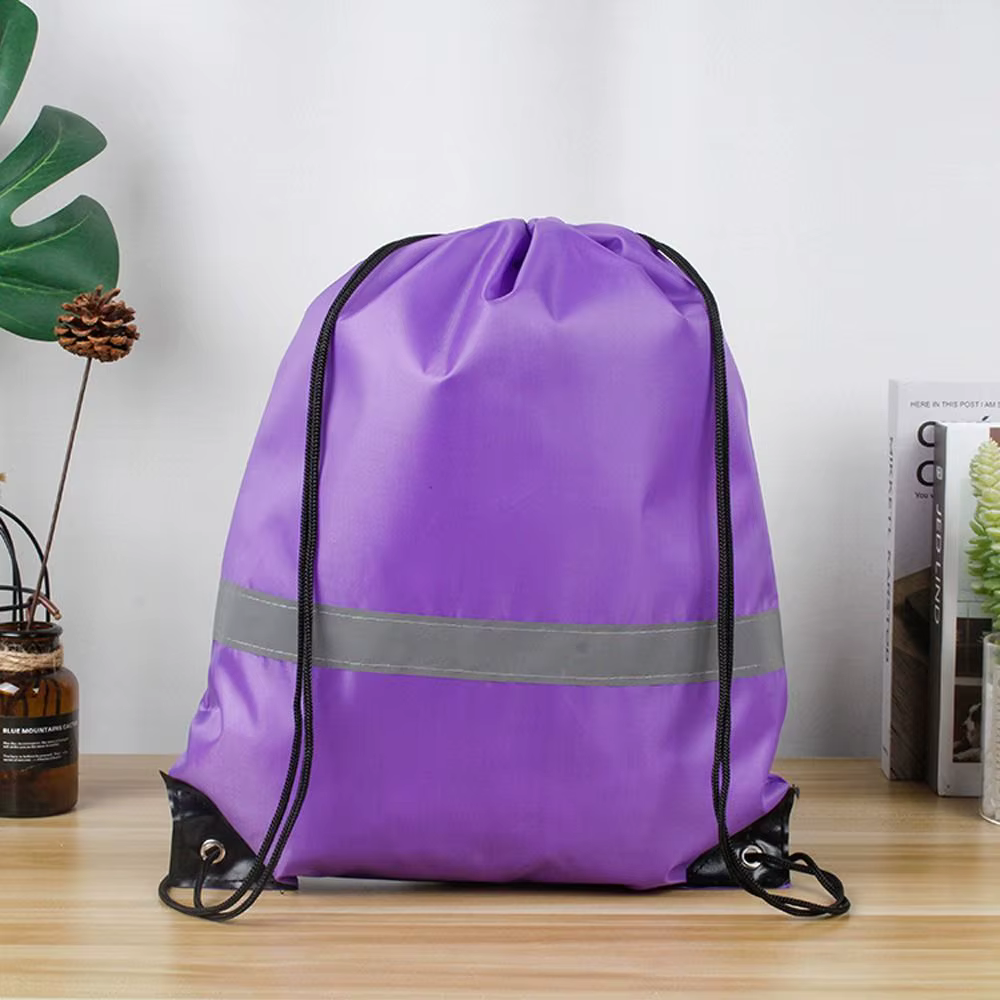Sac à dos de sport à cordon de serrage avec bande réfléchissante
