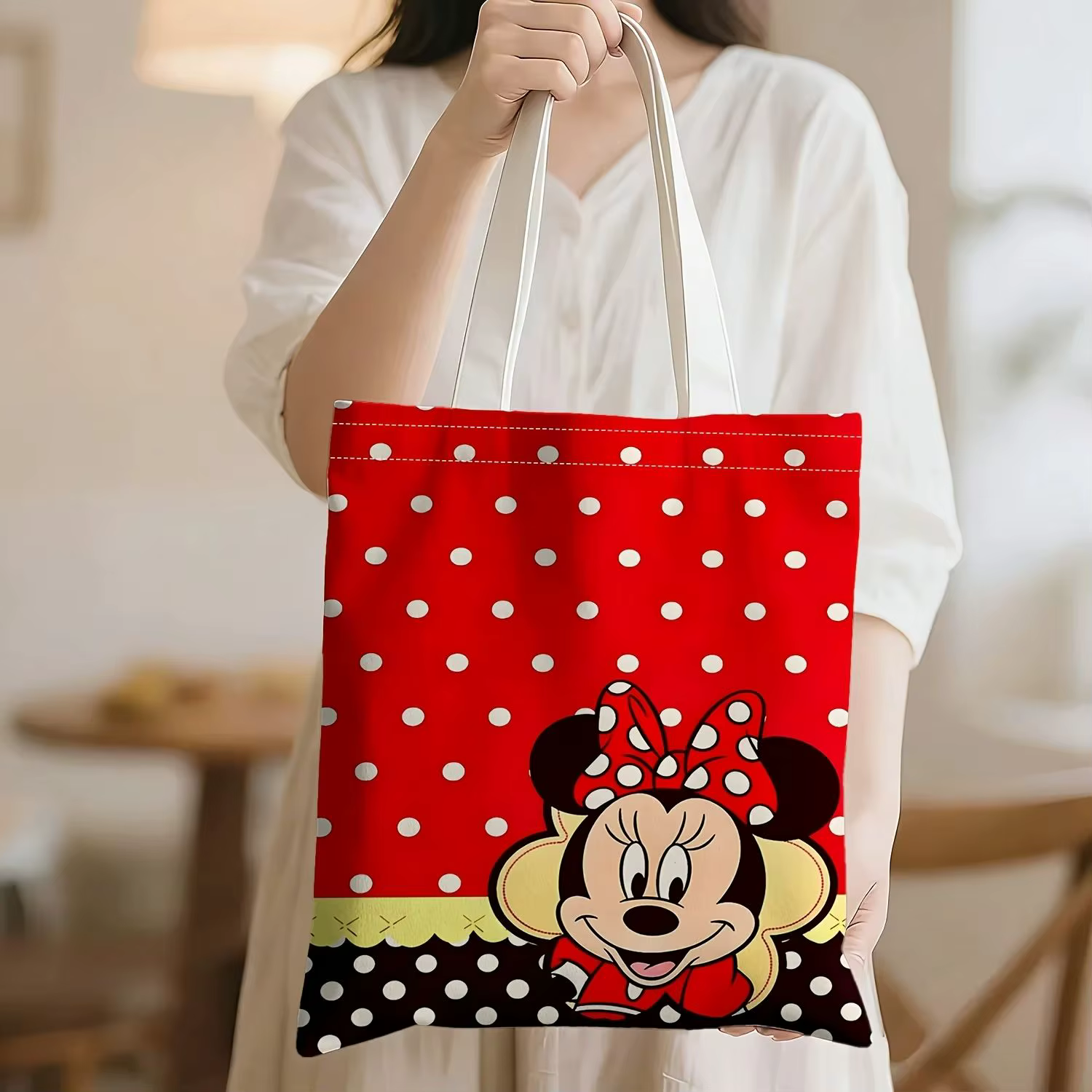Un sac de shopping d'été Minnie adapté aux enfants, aux adultes, à un usage quotidien, à l'école et aux voyages, un cadeau pour les passionnés de dessins animés