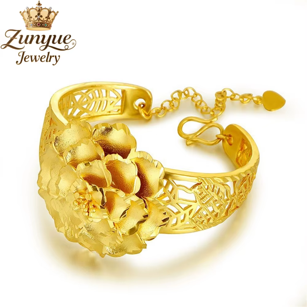 Bracelet tridimensionnel en forme de fleur de pivoine
