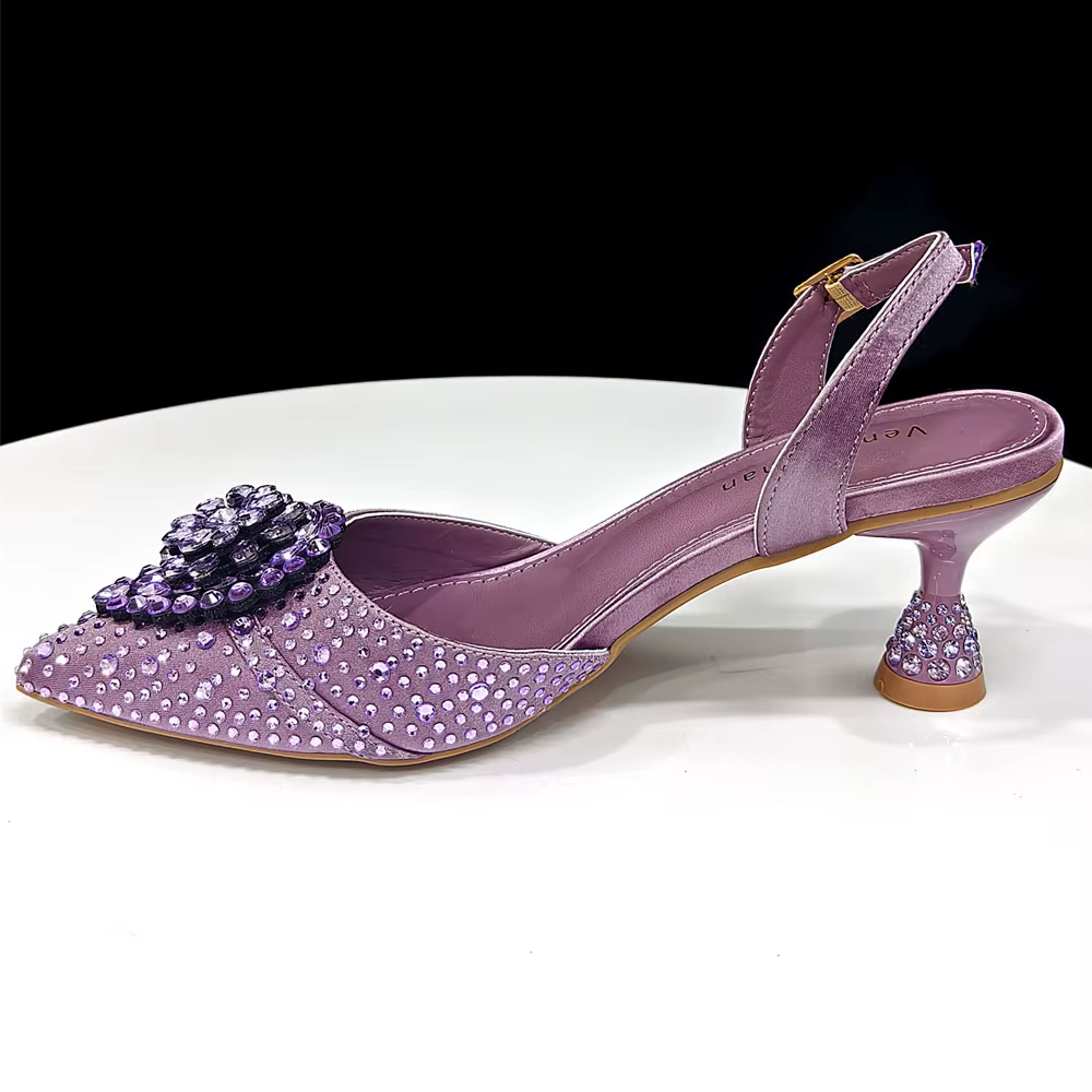 Nouvelles chaussures italiennes pour femmes et sacs assortis décorés de strass, chaussures de mariage élégantes à bout pointu pour mariée
