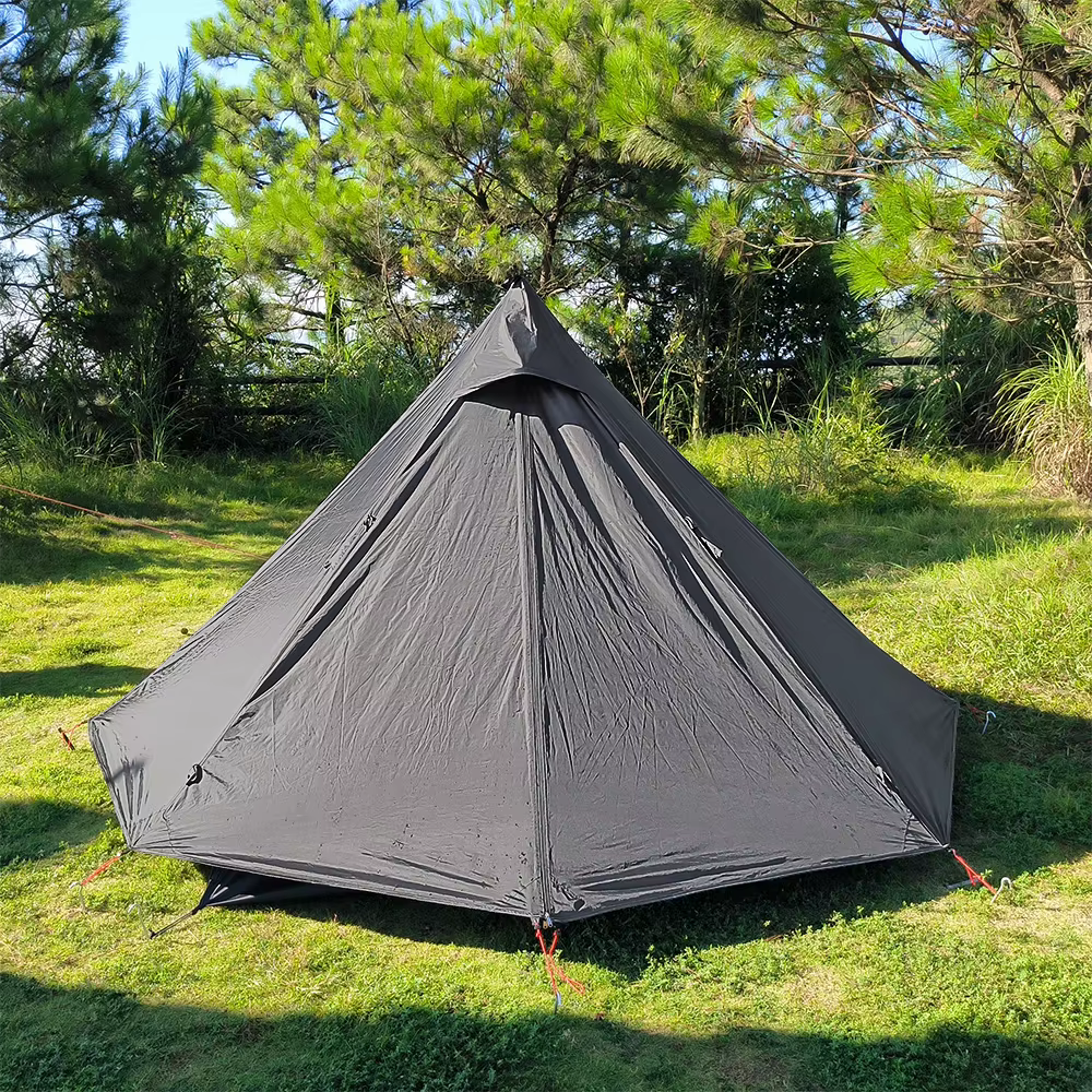 Tente Tipi de Camping avec fenêtre de cheminée