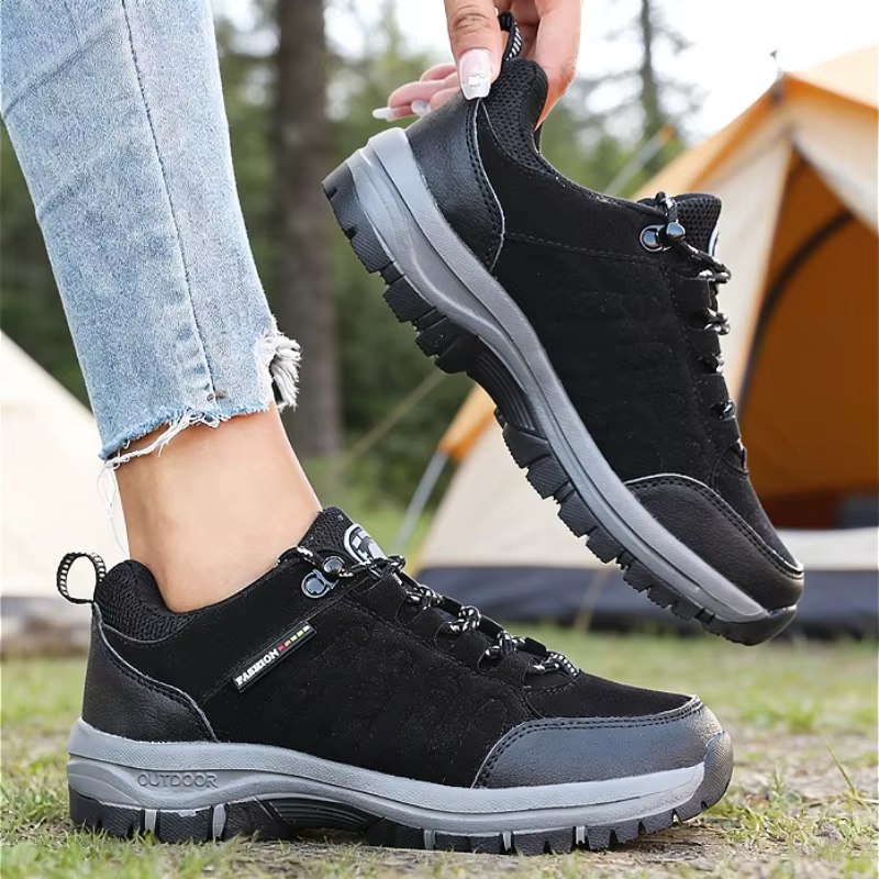 Chaussures de randonnée en daim et cuir pour femmes