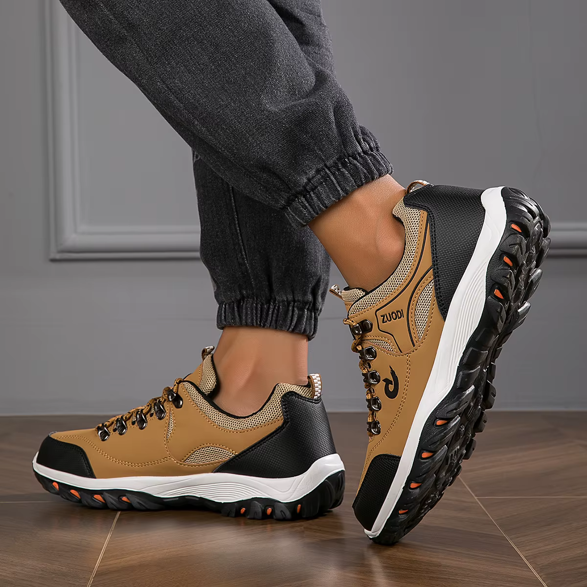 Nouveaux hommes chaussures de randonnée respirant randonnée chaussures de sport en plein air ultra-léger antidérapant randonnée Camping course randonnée chaussures de sport