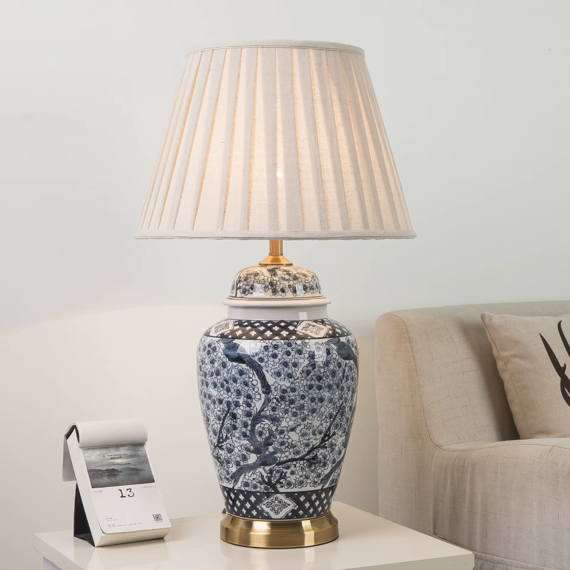 Lampe de table en céramique bleue vintage, grandes lampes de table en porcelaine pour villa, salon, maison, chambre à coucher de luxe, éclairage de chevet