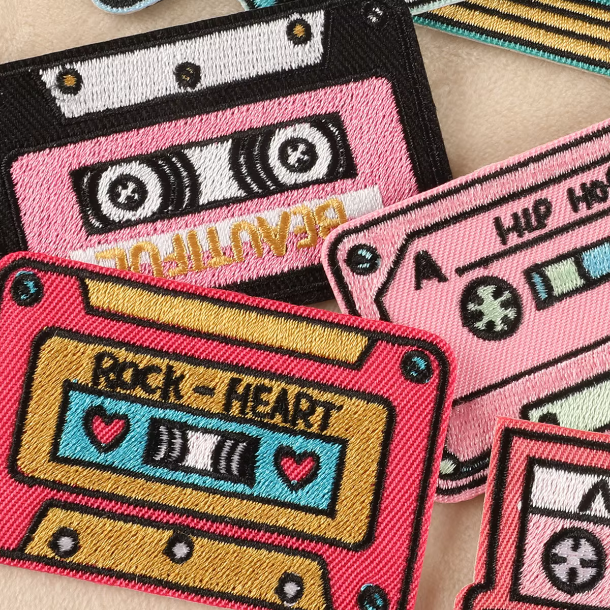 New Fashion Clothing Accessories Embroidery Camera Series Cartoon Patch Handbook DIY Luggage Decoration
