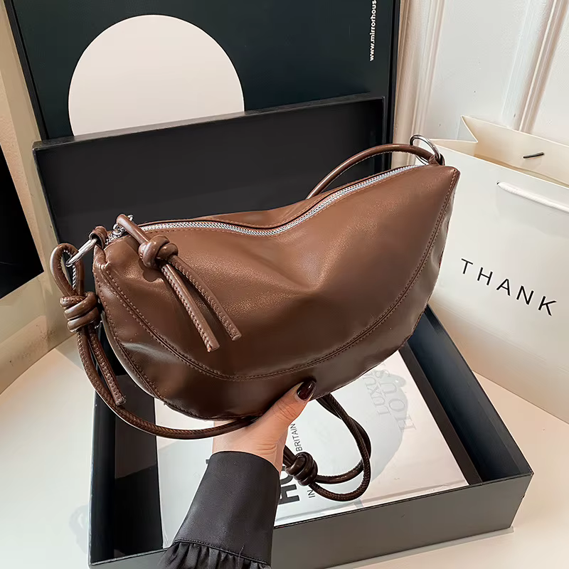 Sac croissant en peau de mouton pour femmes, petit lot de haute qualité, sac à bandoulière en cuir souple, sac à boulettes polyvalent