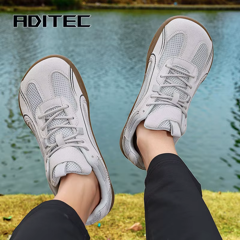 Chaussures de marche larges pour hommes