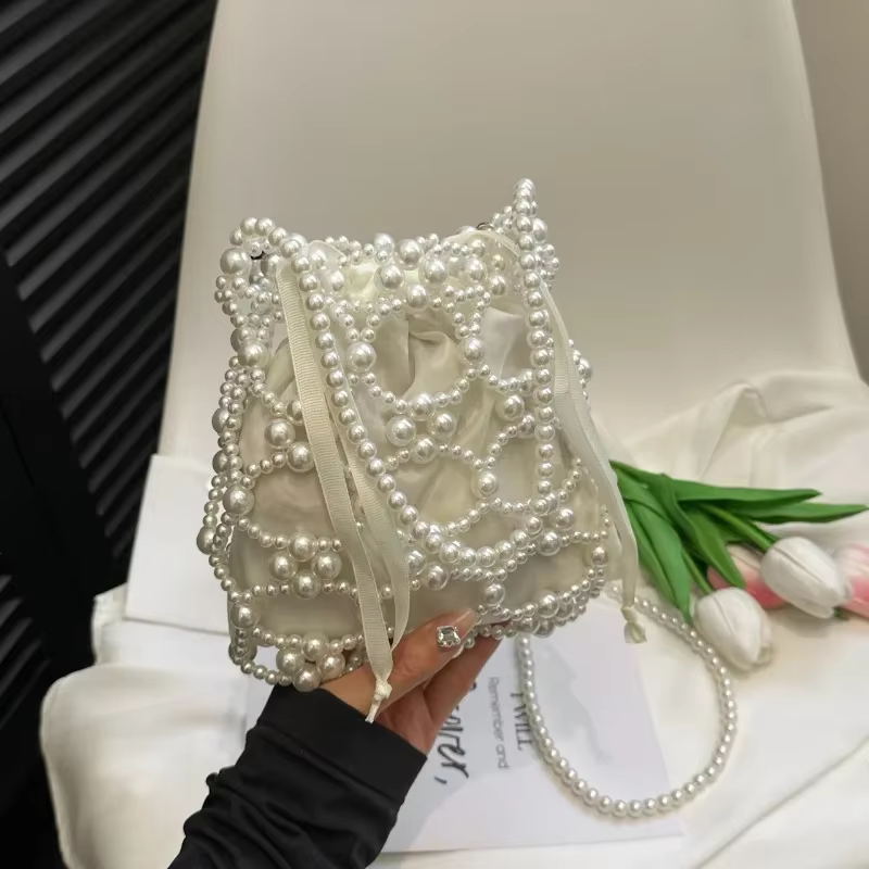 Perles blanc seau épaule et sacs à bandoulière sens exquis de luxe frais
