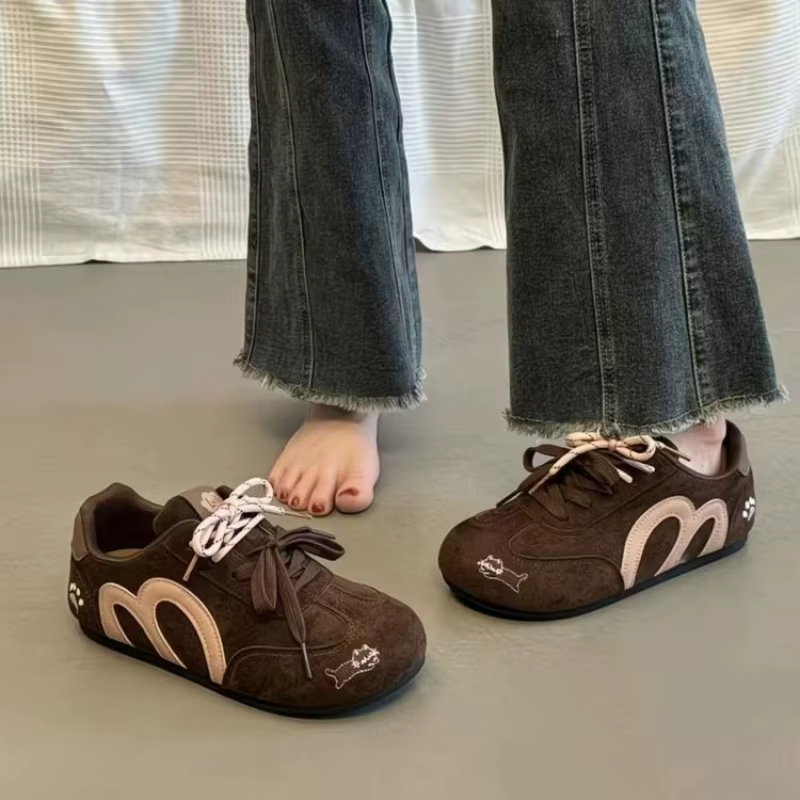 Nouvelles Baskets Polyvalentes Noires à Semelle Épaisse et Rehaussante pour Femmes