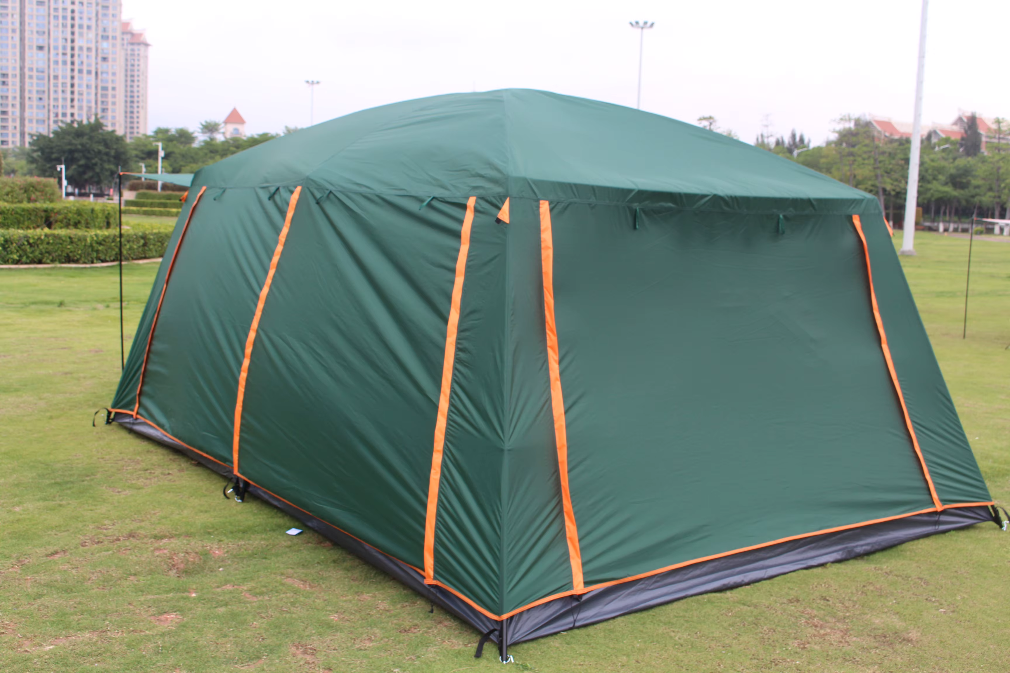 Tente de camping surdimensionnée étanche à la pluie