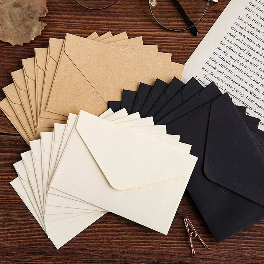 Mini Enveloppes Kraft Marron pour Cartes Cadeaux et Cartes de Visite, 3 Couleurs Classiques, 10.5x7cm/4x2.8, 20 Pièces/Lot