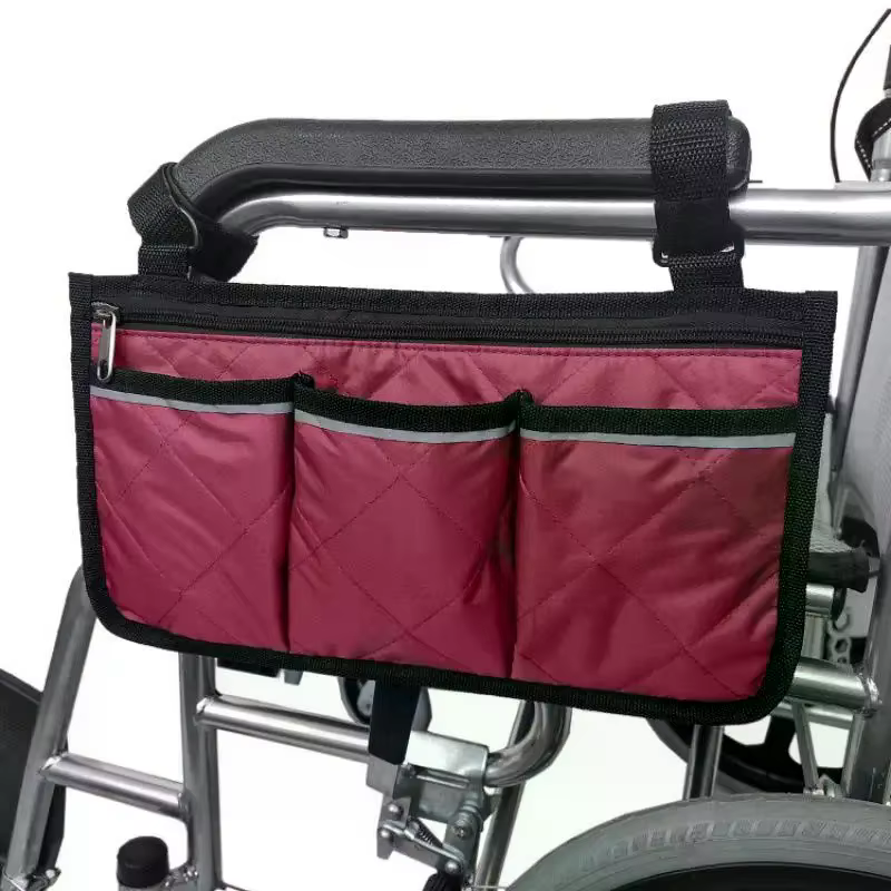 1 sac latéral pour accoudoir de chaise de plage avec bande réfléchissante ; Compatible avec fauteuil roulant, solution de rangement idéale pour la pêche et le camping.