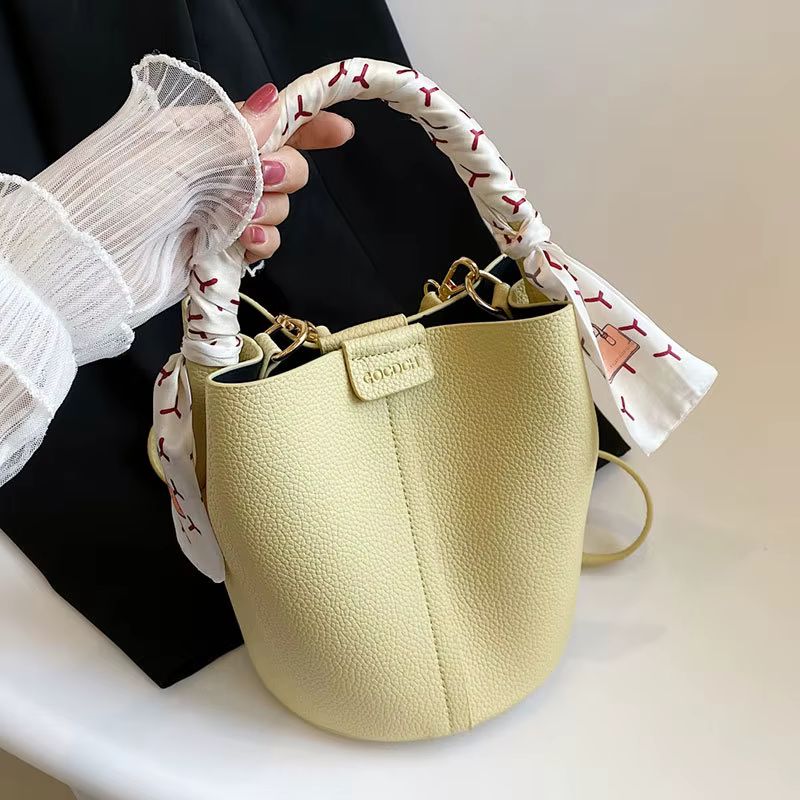 Sac seau tendance pour femme, style automne 2025, sac à main, sac bandoulière, sac à porter sur l'épaule, en PU, petite taille