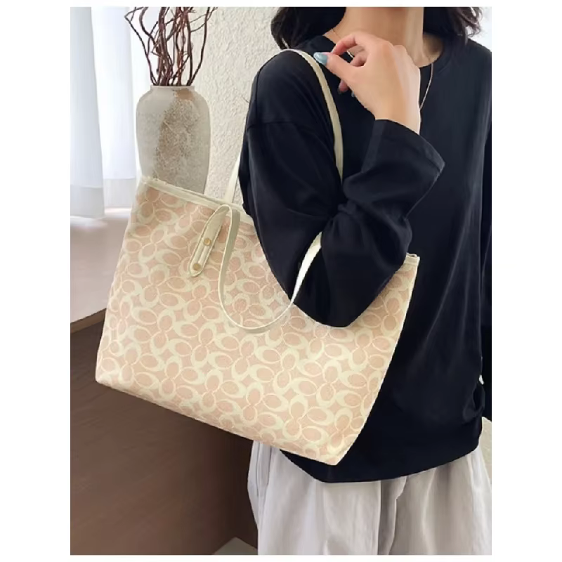 Sac fourre-tout classique à imprimé monogramme, sac à bandoulière en toile avec garniture en PU de grande capacité, sac à main polyvalent pour le travail quotidien et le shopping pour femmes