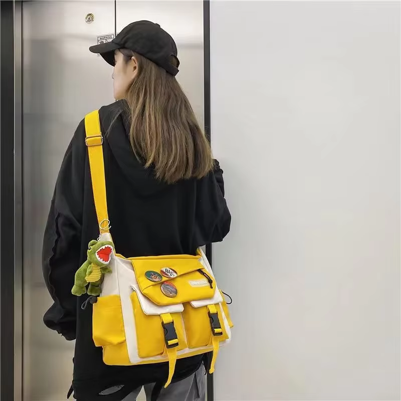 Harajuku hommes sacs à bandoulière en Nylon pour femmes Sac de messager filles école livre sacs jeunesse toile sacs à main Sac à bandoulière Sac Bolsas