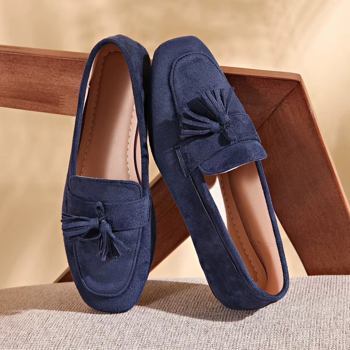 Chaussures plates pour femme grande taille 2026 Nouvelle mode Bout carré Confortables Souples Ballerines Simples Polyvalentes Décontractées à enfiler