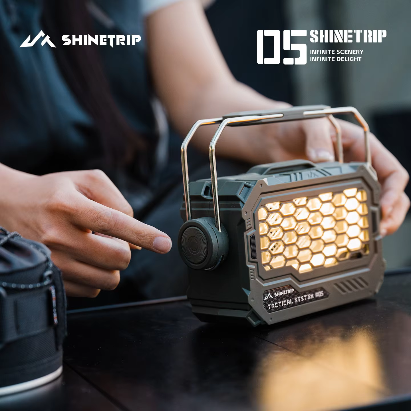 Lampe anti-moustiques ShineTrip pour l'extérieur