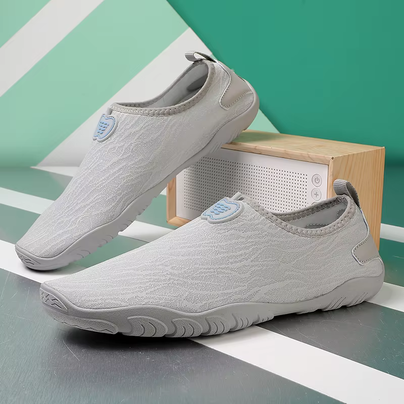 Chaussures d'eau coordonnantes à séchage rapide pour hommes, baskets d'eau à cinq doigts, haute qualité, taille 36-46, nouveauté, 2025