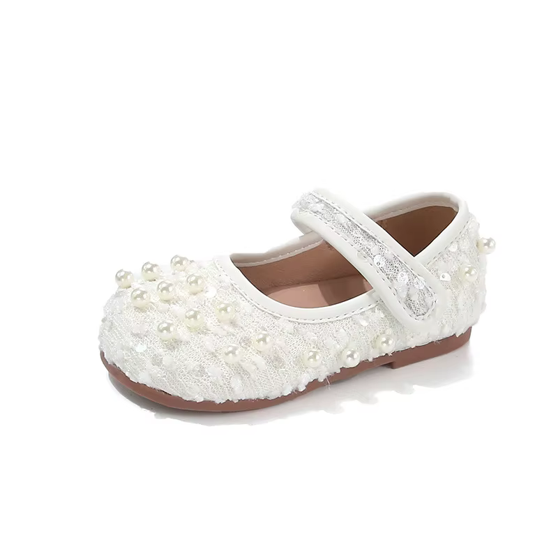 Chaussures de danse pour filles, chaussures plates élégantes à bout rond pour enfants, semelle souple antidérapante, chaussures de princesse avec perles douces, tendance Ins, nouvelle collection 2025