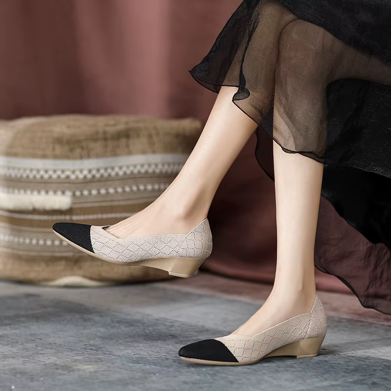 Chaussures tricotées à semelles compensées pour femmes