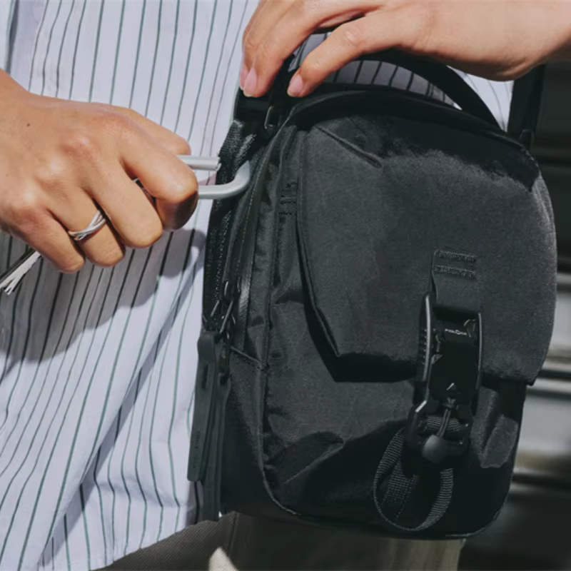 Sac Street Sling X-Pac 2.4L