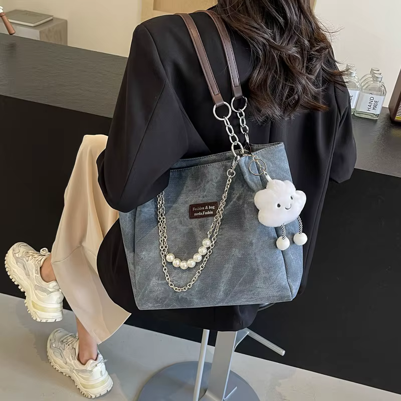 Sac fourre-tout en denim pour jeunes femmes