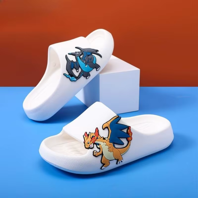 Bandai Pokemon Pikachu Charizard – pantoufles pour enfants
