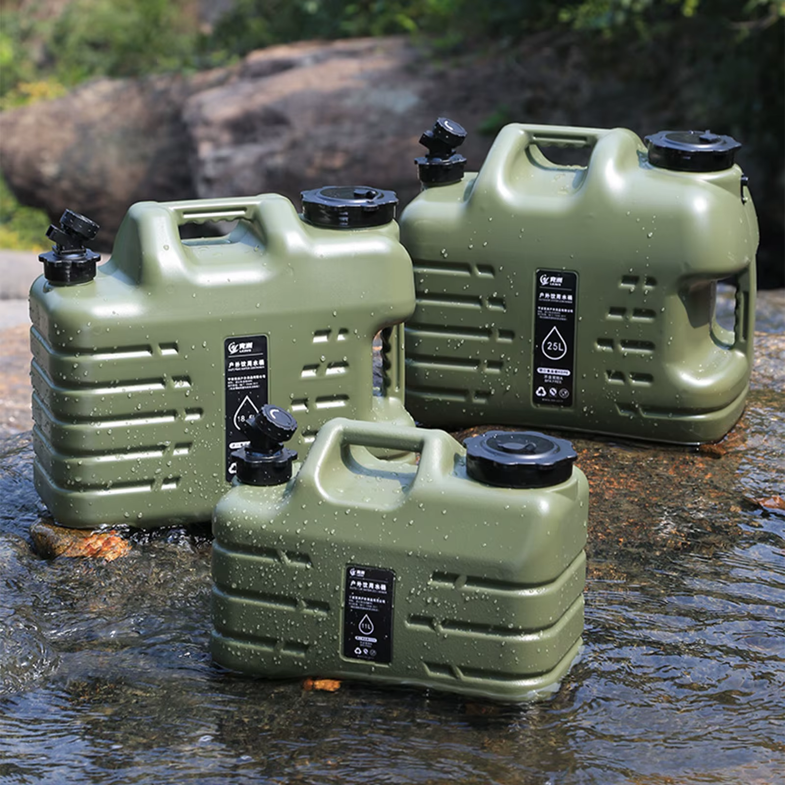 Récipient à eau de camping avec stockage de bouteille d'eau