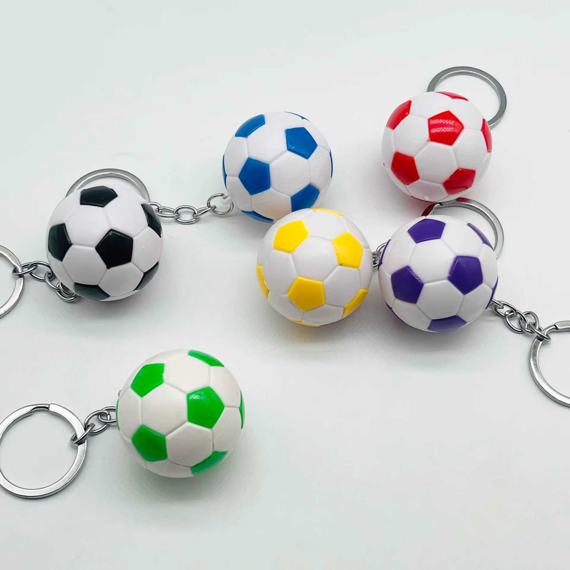 Porte-clés de voiture de joueur de football, porte-clés de fan de football, accessoires de sport, cadeau, 6 couleurs, 1 pièce