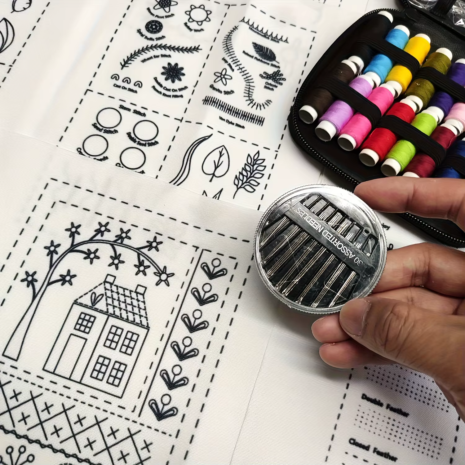 Livre de points de broderie DIY-guide de couture à la main pour débutants, motifs de points de croix, tutoriel de couture avec modèles d'échantillonnage