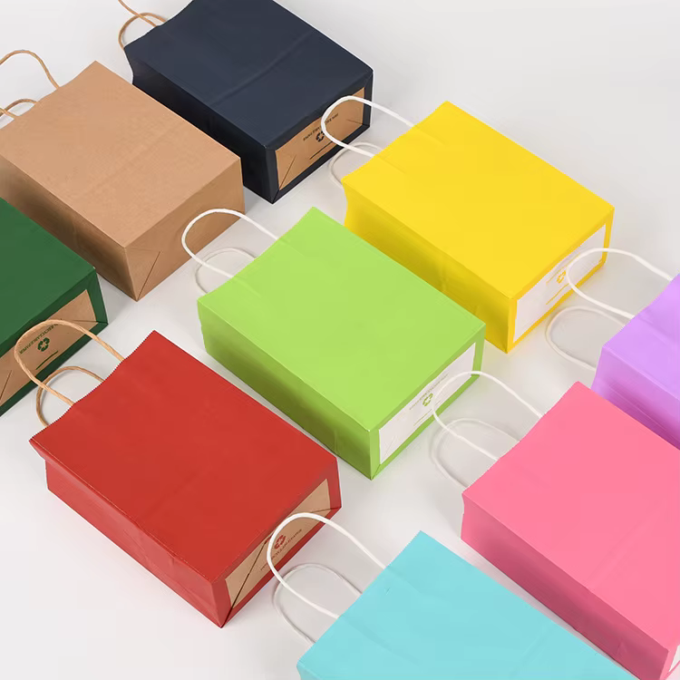 Mini sac en papier kraft avec sac cadeau Foy Festival, emballage de strass de Noël, sacs à provisions pour bonbons, 10 pièces, 30 pièces, 50 pièces