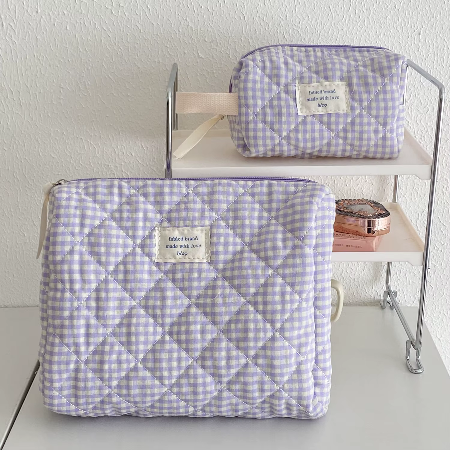 Sac de toilette matelassé grande capacité YT Berry Color pour étudiants, sac de rangement à carreaux, trousse de maquillage style Ins