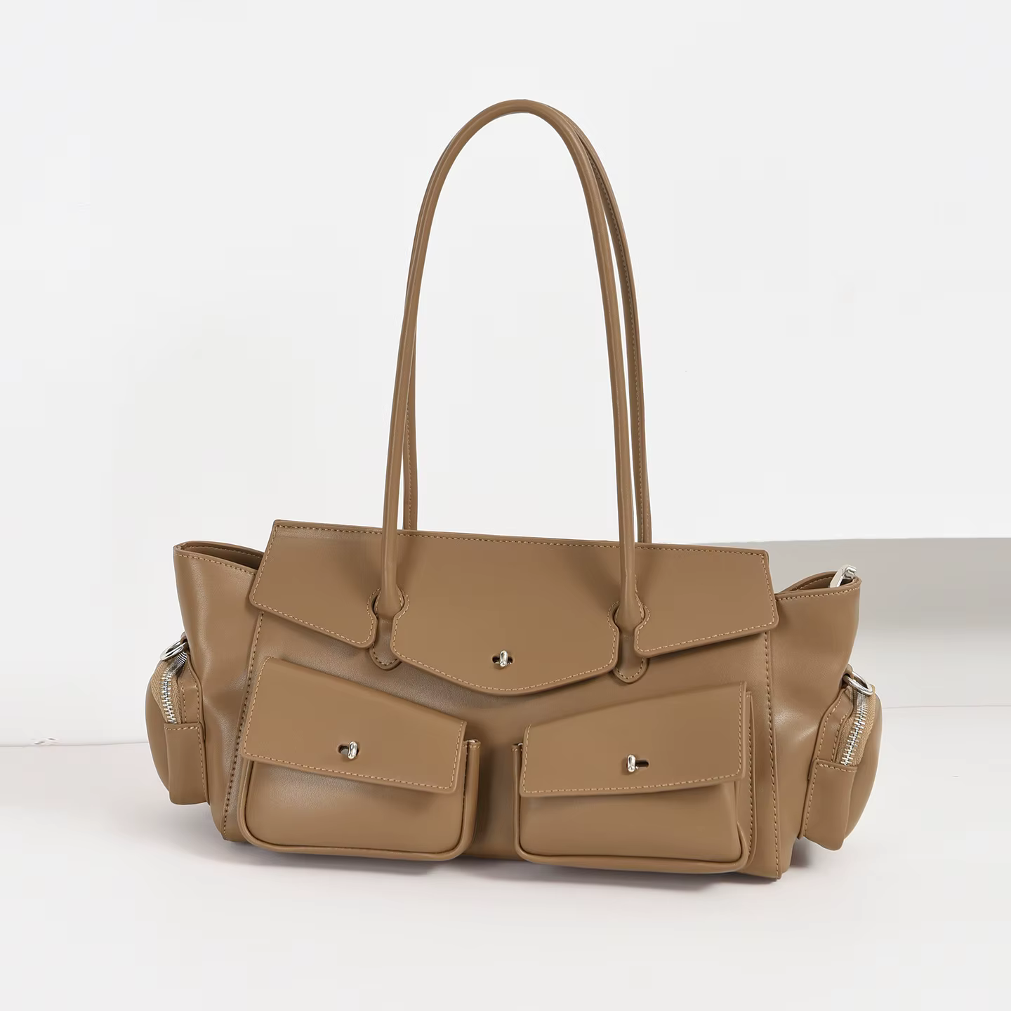 Sac fourre-tout en cuir PU vegan style motard pour femme, grande capacité, sac à bandoulière pour les trajets quotidiens, sac à main sous le bras