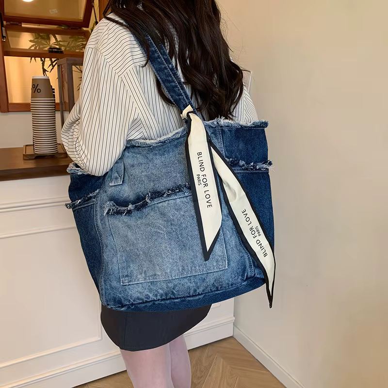Sacs de créateurs en Denim