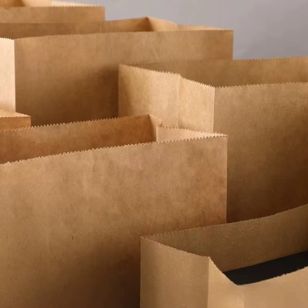 50 sacs en papier kraft jetables à fond carré, non résistants à l'huile, sacs à emporter, sacs d'emballage alimentaire, sacs à biscuits